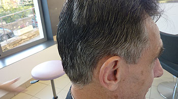 Coiffeur Jacques Duboeuf – Estompage de cheveux blancs avec Cover 5 de l’Oréal Professionnel